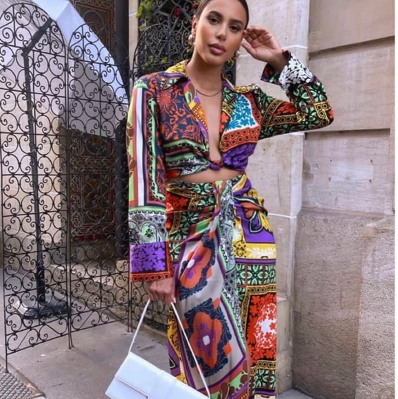 Zara Skirt - Picture 2 of 13